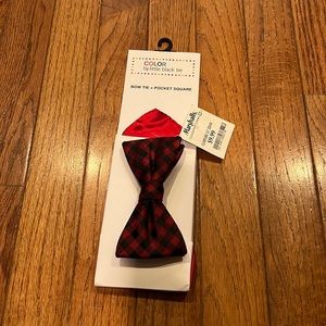 Black and Red Gingham Bow Tie & Pocket Square